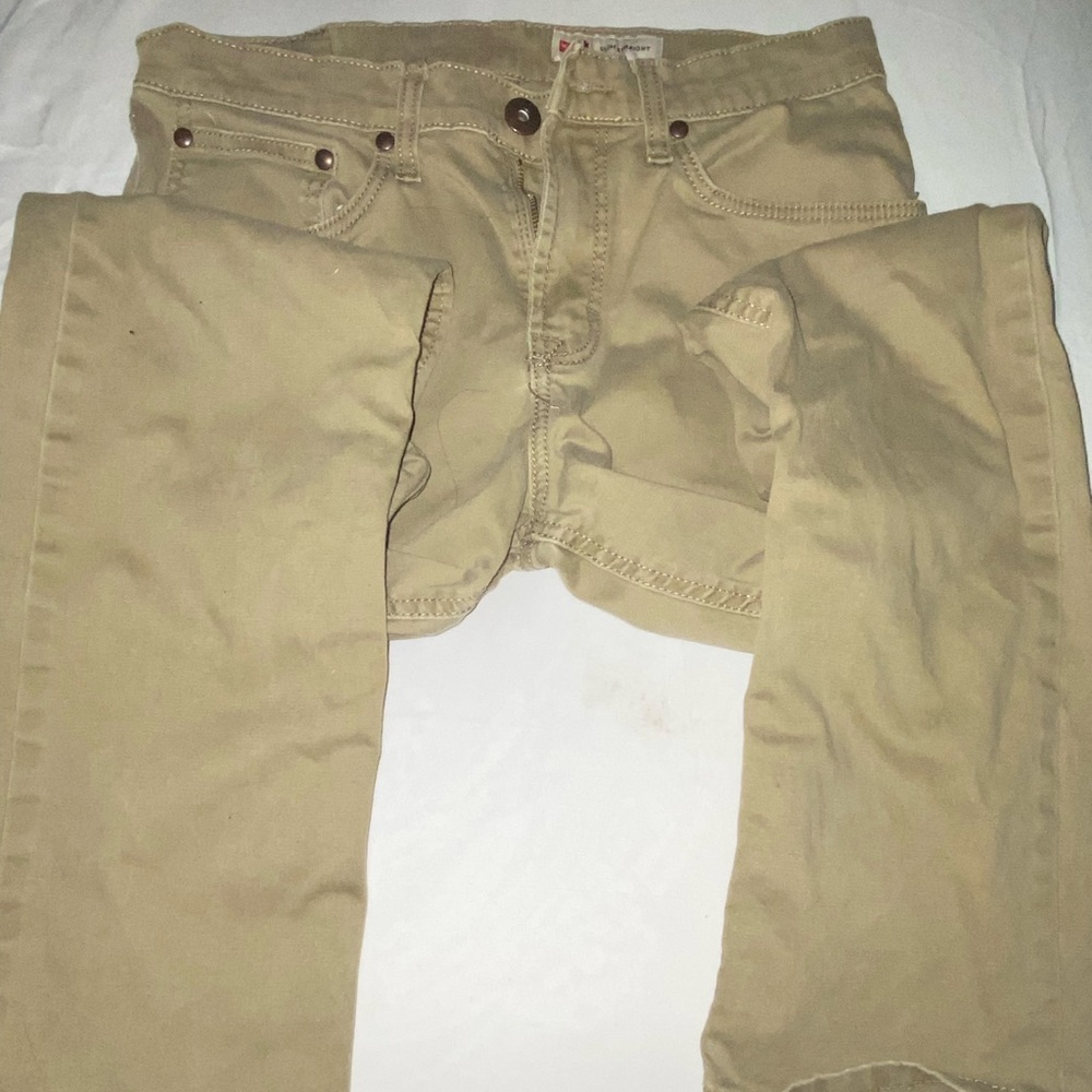 Khakis pants. 28x30.